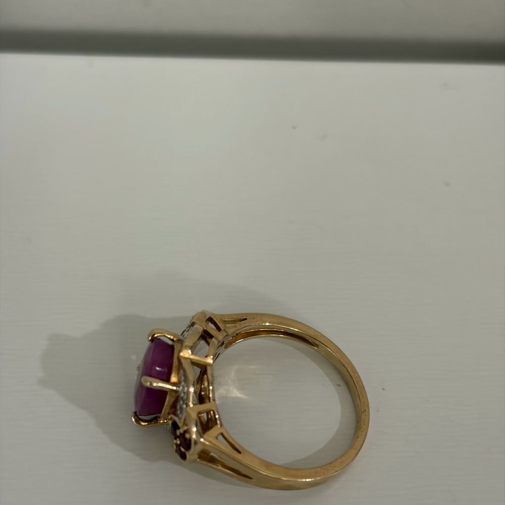 Gorgeous Ruby Ring - image 2